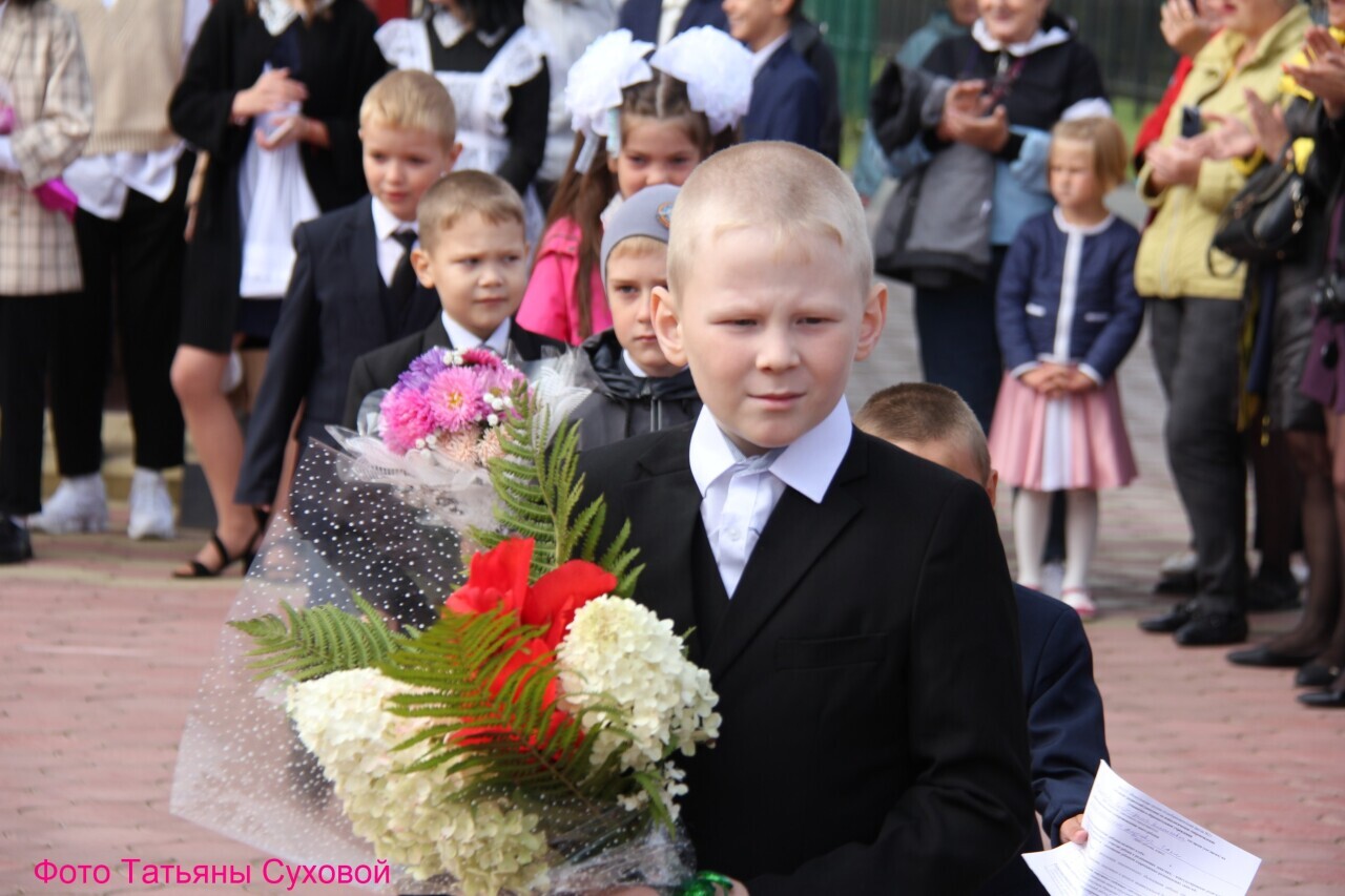 Фото первоклашек 1 сентября мальчиков